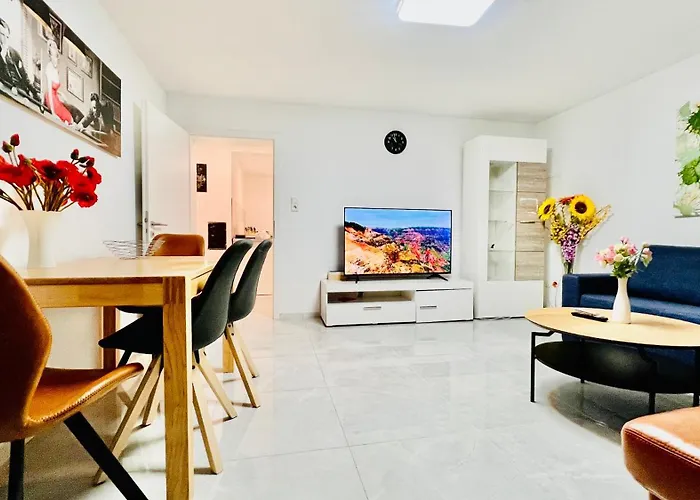 Emily\'S Apartment