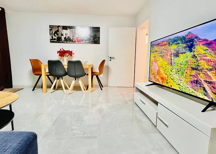 Emily\'S Apartment